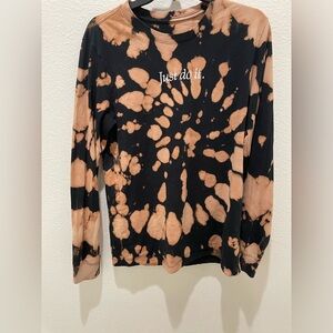 Nike tee Just Do It men’s small tie dye brown